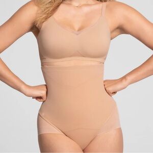 Honeylove SuperPower Brief Sand Medium